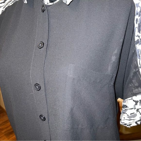 ASOS Sheer Front with Black and White Abstract Print Button Down Blouse Size 10 - Picture 3 of 10